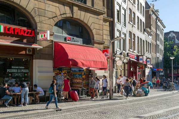 L'Art Poétique : Un Miroir des Combats Sociaux Actuels